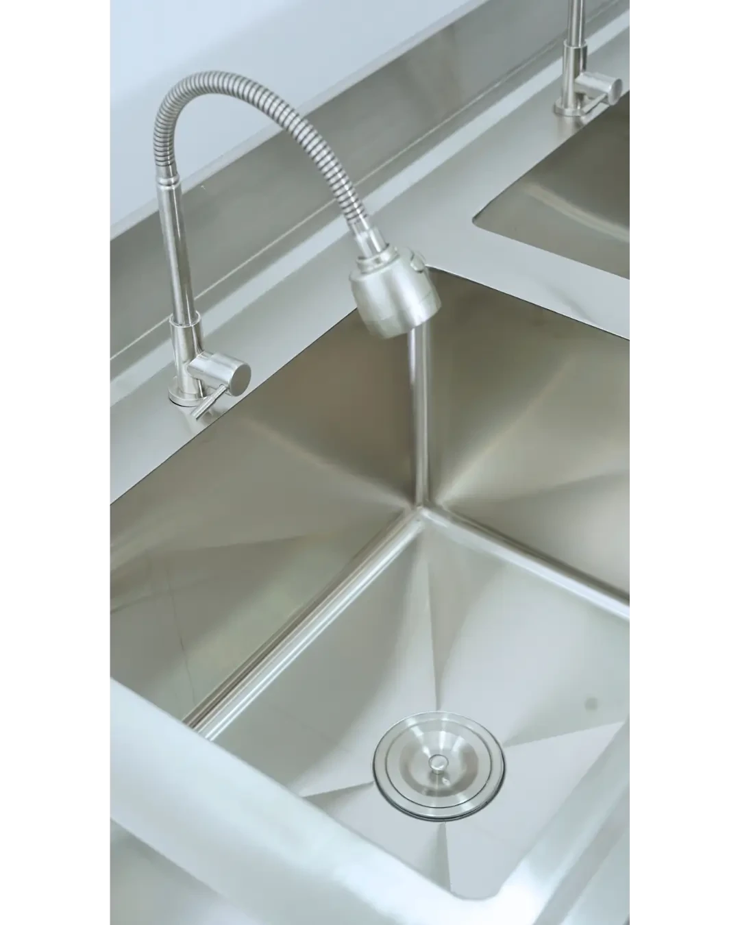 Tempat Cuci Piring 3 Lubang Stainless | Mutu KCS-187H3 - 3217